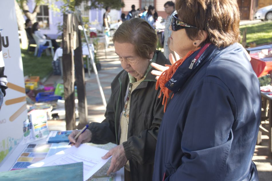 Vecinos opinando sobre su barrio - Playa Ancha