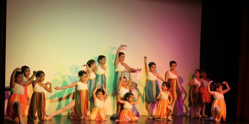 11059487_1045692372116743_3849936129632479427_n