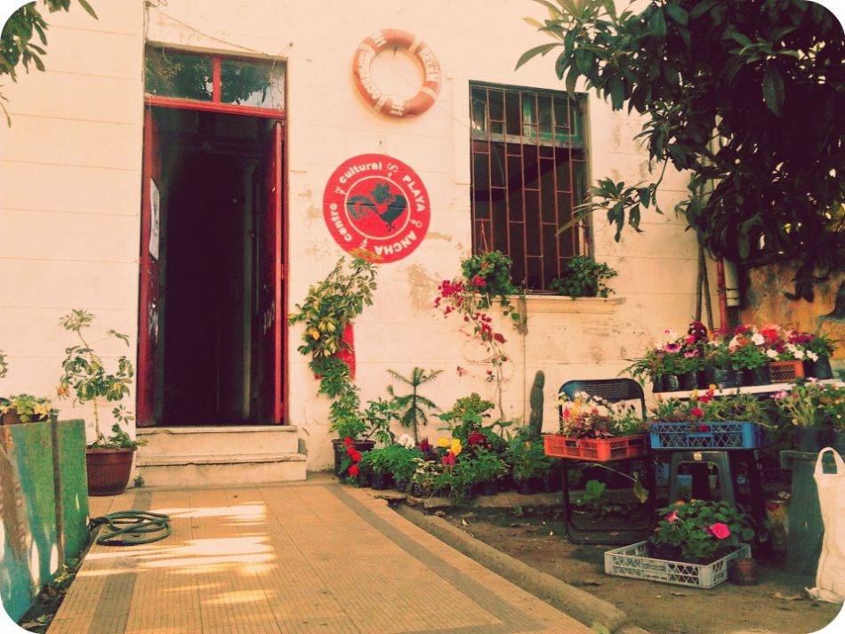 625569_477576902309529_304189907_n